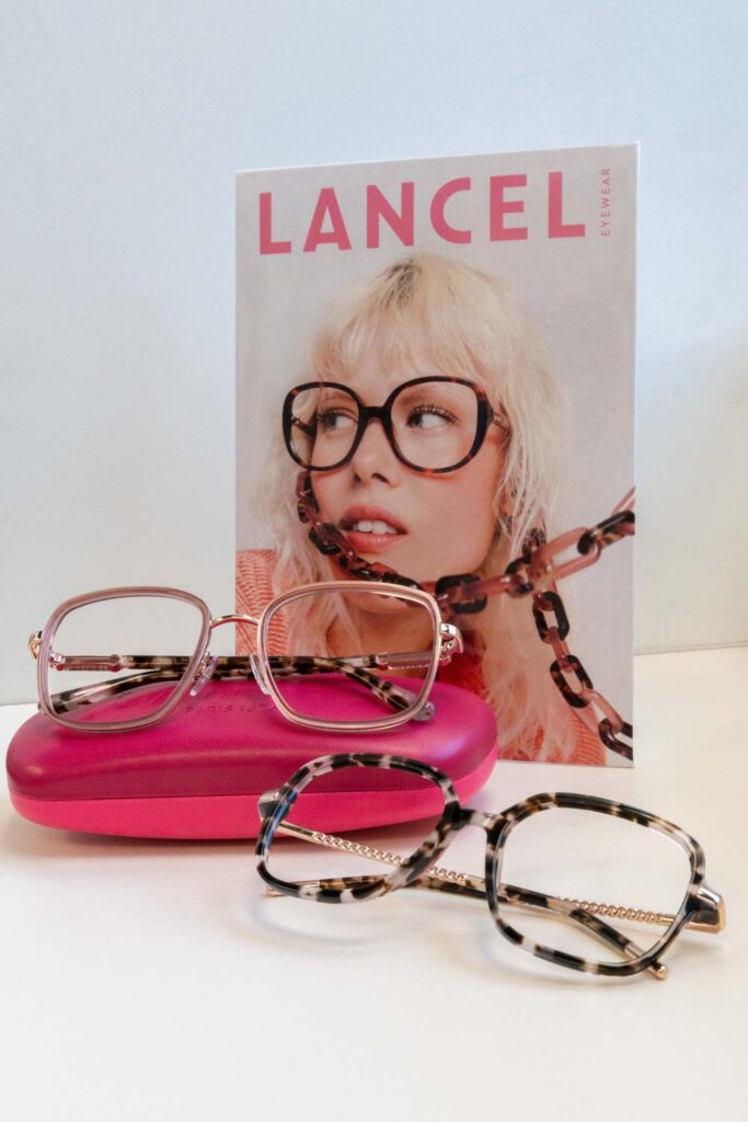 Exposition de lunettes de vue Lancel